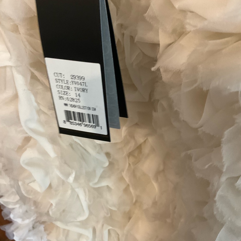Tadashi Shoji Ivory Ruched Ruffled Halter Gown - Picture 6 of 10